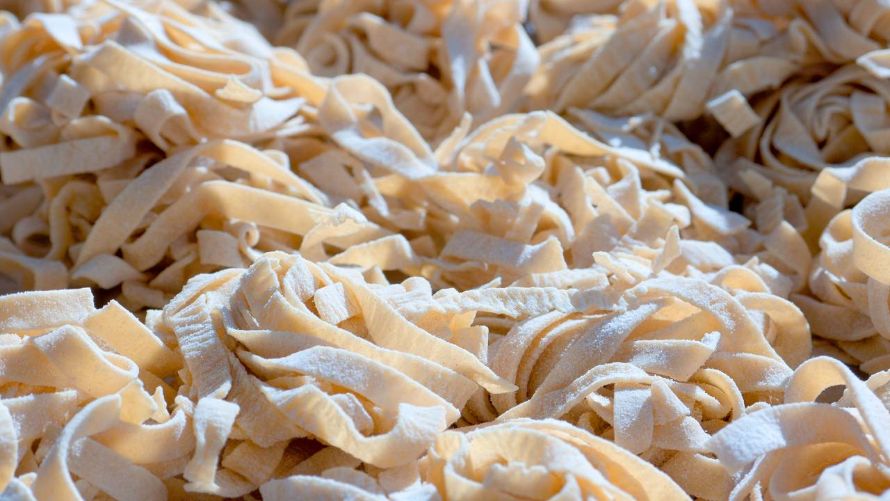 Kenwood - Pasta Shaper on Vimeo